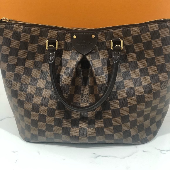 SOLD Louis Vuitton Siena MM - Picture 8 of 8